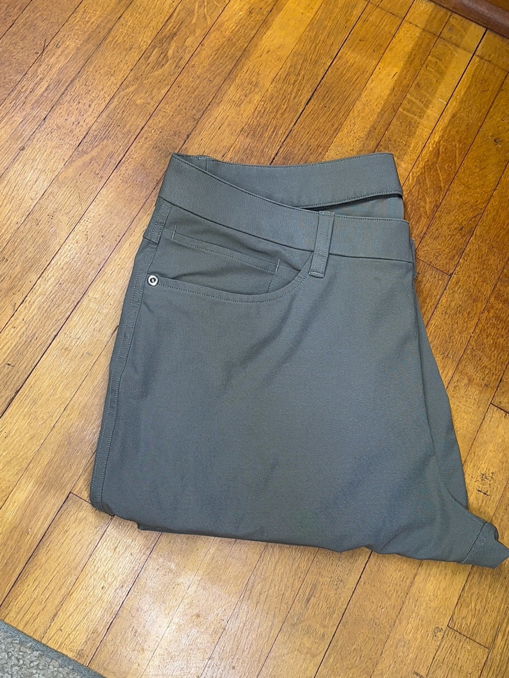 Lululemon Men’s ABC Warpstreme 5 Pocket Pants Olive Green Size 33x30 - Picture 7 of 16